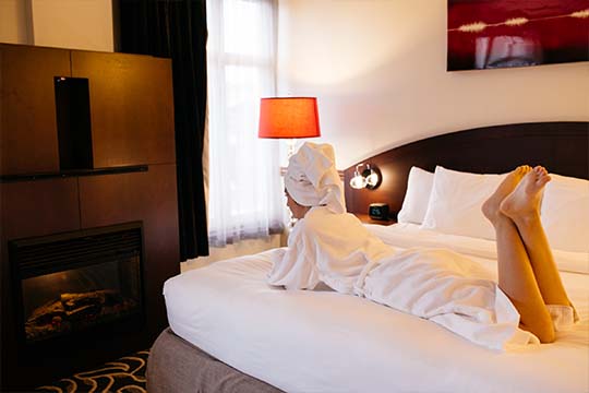 Le saint-sulpice hotel montreal, your destination for a local trip this winter