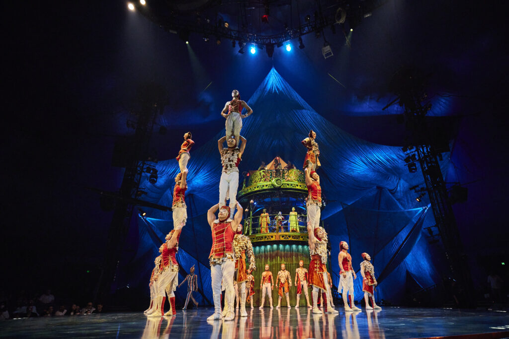 Assistez au nouveau spectacle ECHO du cirque du Soleil lors de votre séjour dans le Vieux Montréal